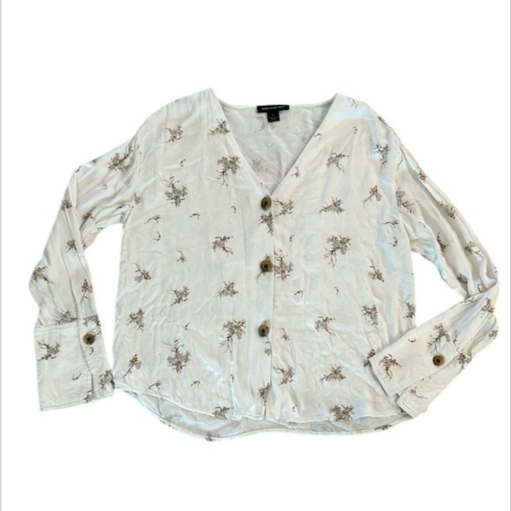 Something Navy size medium button up long sleeve … - image 1